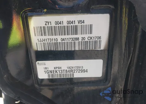2004 Chevrolet Tahoe Lt z USA, uszkodzony, nr VIN 1GNEK13T84R272994